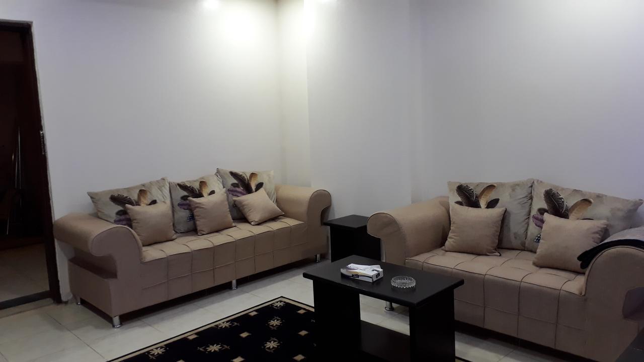 Aparthotel Al Raha Garden Suites