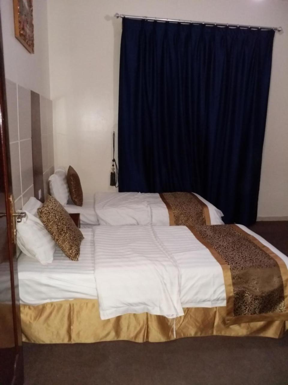Aparthotel Al Raha Garden Suites 3*